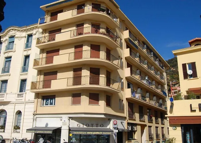 Renove Avec Climatisation Et Wifi En Dernier Etage, Vue A - Fr-1-196-383 아파트 *